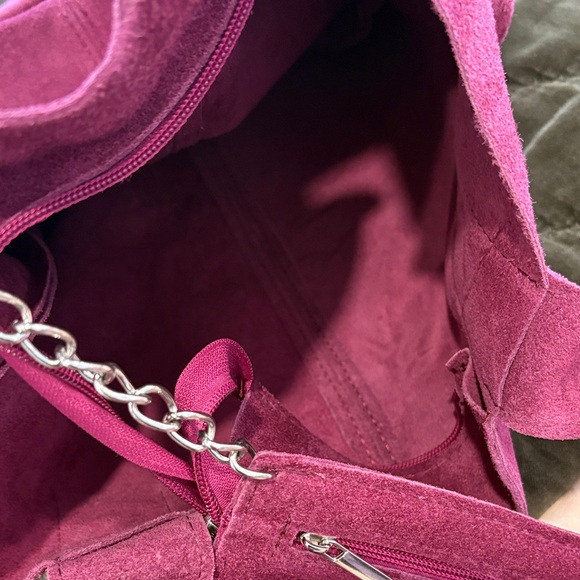 Magenta Suede Tote Bag - Picture 3 of 3